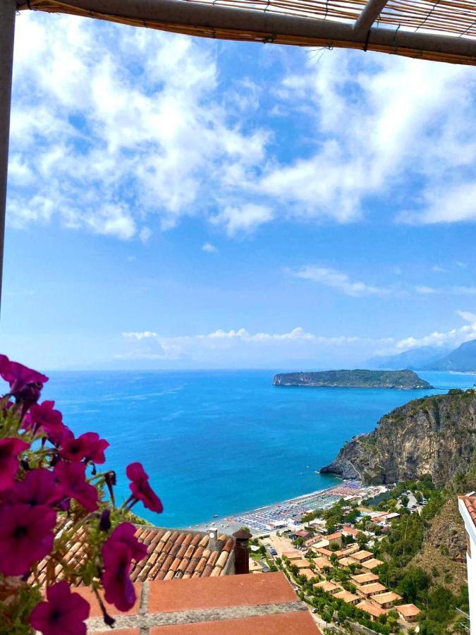 Bed and Breakfast La Casa Nel Borgo Сан-Нікола-Арчелла Екстер'єр фото