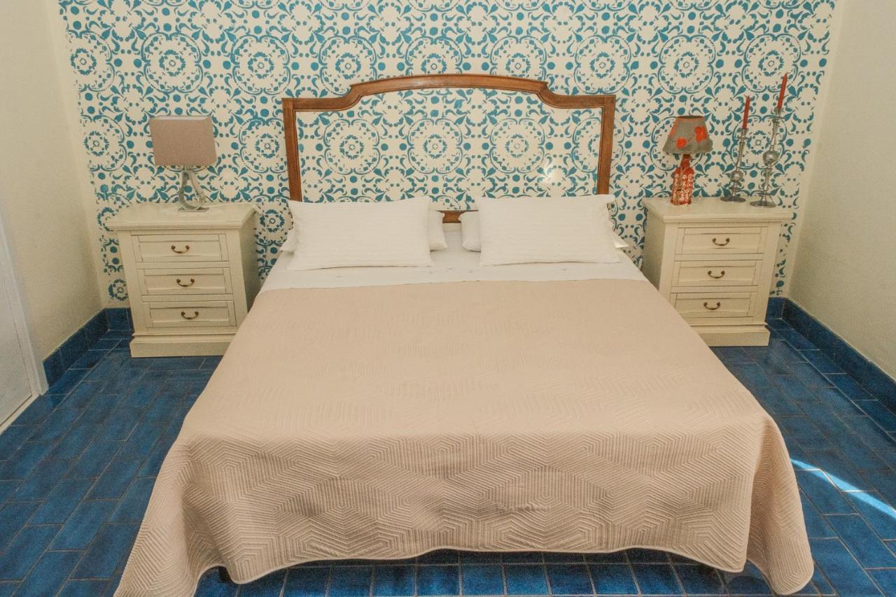Bed and Breakfast La Casa Nel Borgo Сан-Нікола-Арчелла Екстер'єр фото