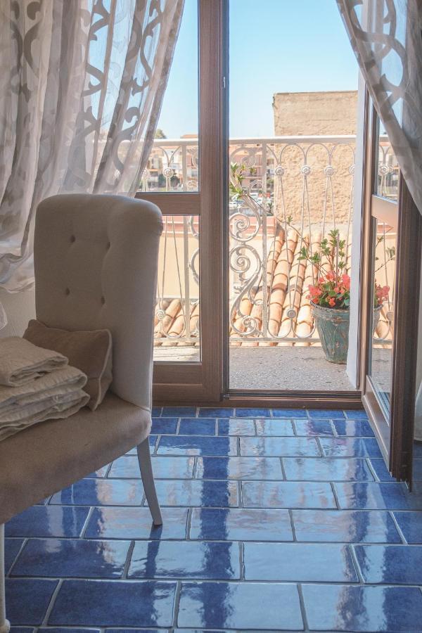 Bed and Breakfast La Casa Nel Borgo Сан-Нікола-Арчелла Екстер'єр фото