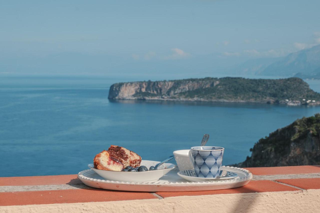 Bed and Breakfast La Casa Nel Borgo Сан-Нікола-Арчелла Екстер'єр фото